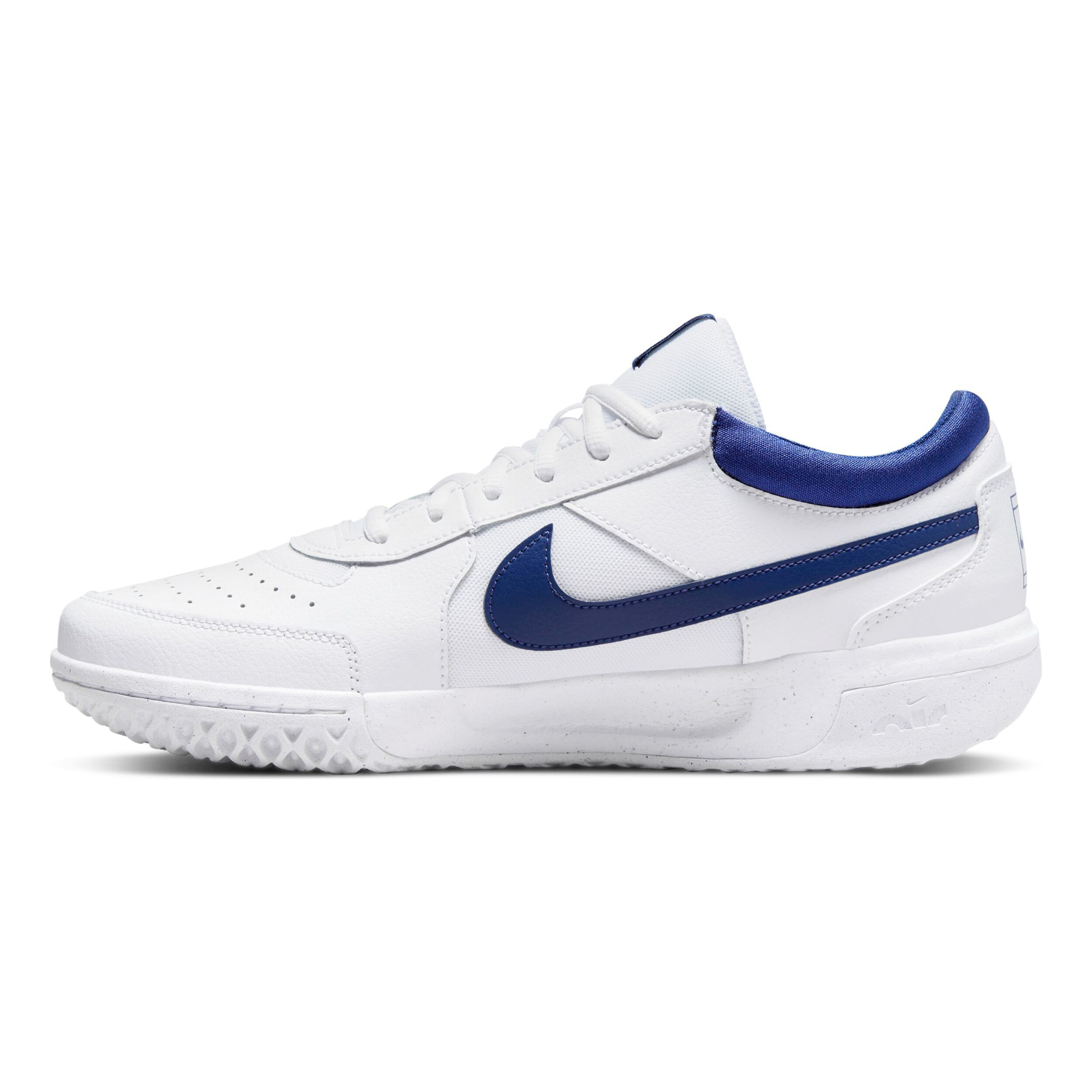 nike white shoes with blue check